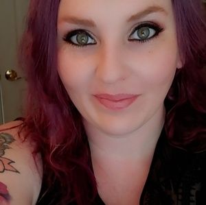 Meet your Posher, Maureen